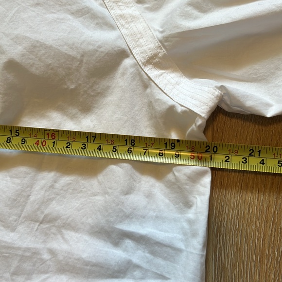 TALBOTS Women's White Blouse Medium 96% Cotton 4% Spandex - Picture 4 of 6